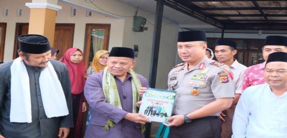 Kapolda Jawa Barat Irjen Pol. Drs. Agung Budi Maryoto, M.Si.