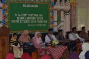  - Dra.Hj.Netty Heryawan,M.Si (Isteri Gubernur Jabar)